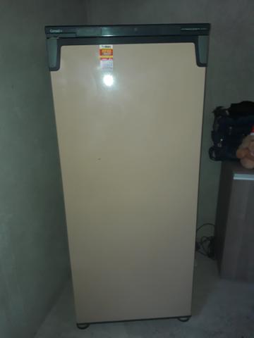 Vendo Freezer Consul