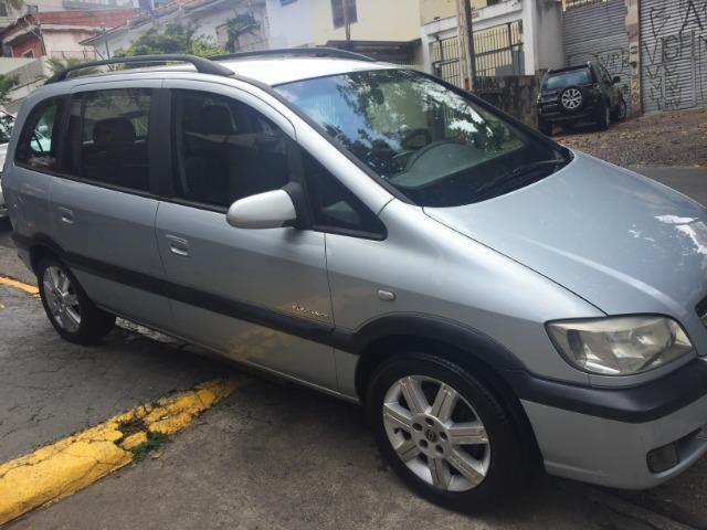 Zafira 2010 elegance automatica blindada+multimidia e dvd encosto traseiro - Foto 3
