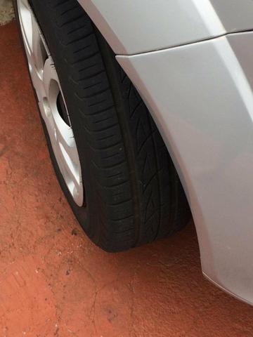 Ford fiesta sedã - Foto 8