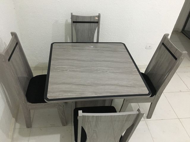 Mesa e cadeiras - Foto 2