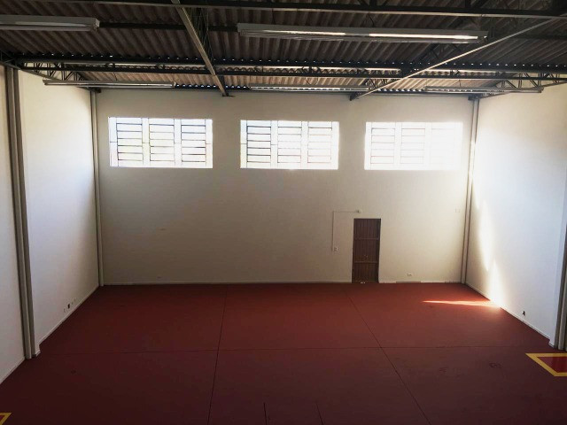 Alugo Sala Coml/Depósito c/ 290 m2 na R. Cuiabá no Alto Alegre - Cvel-PR - Foto 7