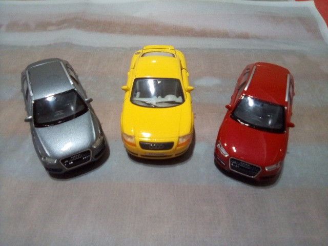 3 Carrinhos/Carro miniatura Audi - Foto 2