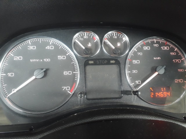 Peugeot 307 CC 1.6 FX PR bom estado - Foto 4