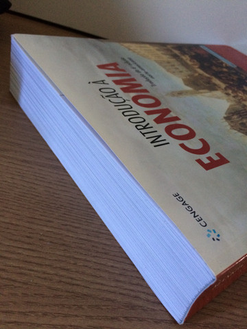 Livro INTRODUÇÃO À ECONOMIA - N. Gregory Mankiw - Foto 2