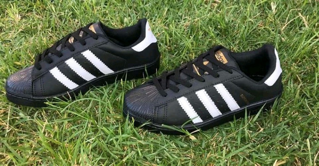 Tênis Adidas Superstar - Foto 5
