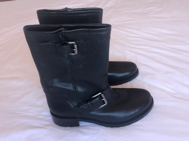 Bota Michael kors couro preta 36,5 - Foto 5