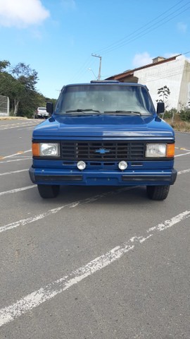 CHEVROLET D-20 ANO 88