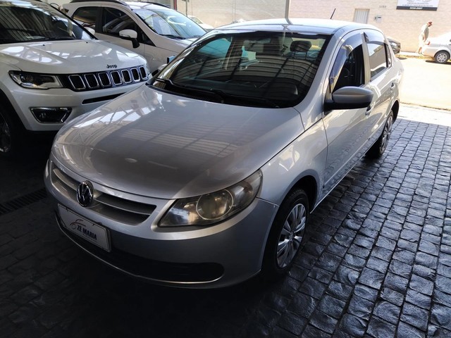 VOLKSWAGEN VOYAGE 1.6 PRATA