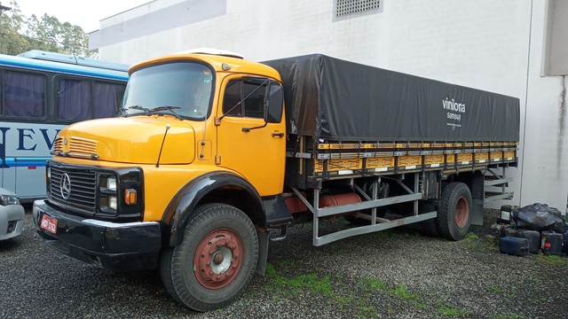 CAMINHAO M BENZ /L 2213 A VENDA