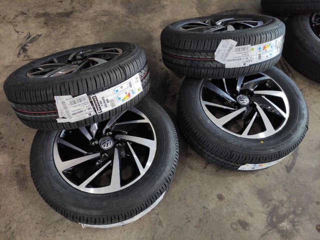 RODA VW GOL C/ PNEU ZERO À BASE DE TROCA - Foto 4