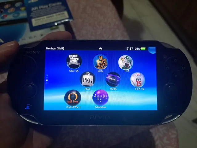 PS Vita Slim Branco Completo com caixa + Jogo incluso