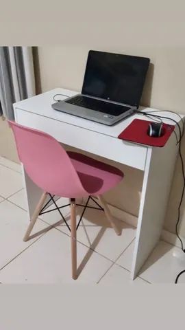 Mesa escrivaninha nova para estudo ou escritório e maquiagem 