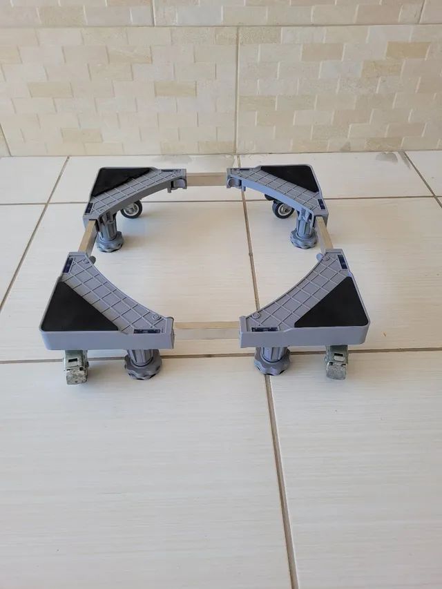 Vendo suporte para maquina de lavar, geladeira  etc - Foto 3