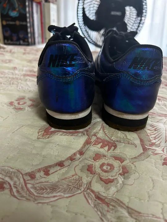 Tenis nike holográfico importado - Foto 3