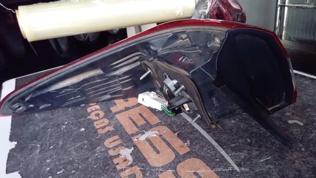 Lanterna Traseira Direita Toyota Yaris Sendan Original - Foto 3