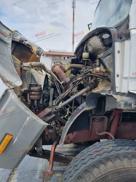 M. Benz L1618 Caçamba Ano/Modelo 1995/1996 - Foto 9