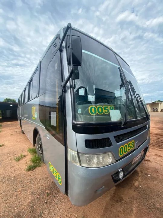 Ônibus Mercedes Benz busscar el buss