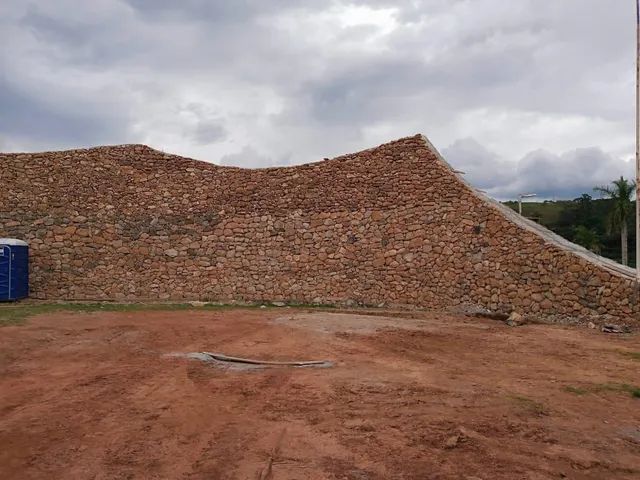 Muro de pedras bolão moledo  - Foto 2