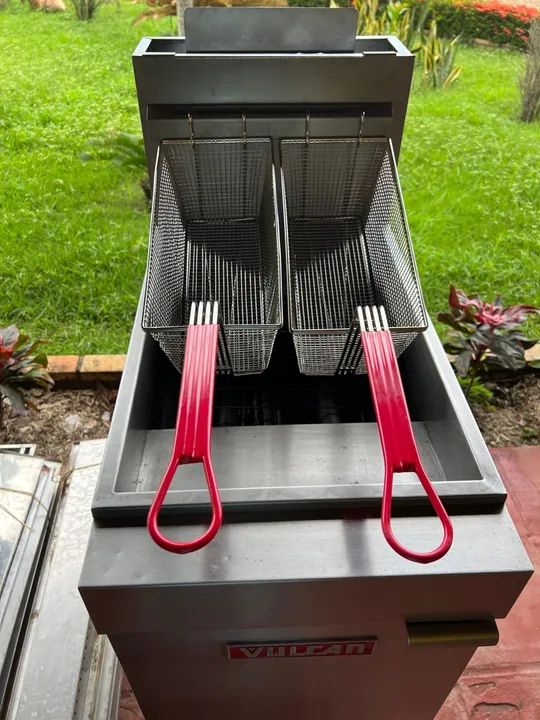 Fritadeira Vulcan GÁS LG300 Hobart  - Foto 3