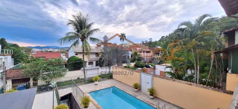ÓTIMA CASA COM PISCINA E ÁREA GOURMET - Foto 4