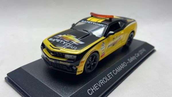Coleção Stock Car - Chevrolet Camaro Safety Car 2014 - Foto 3