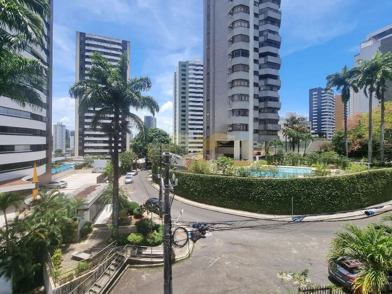 Apartamento Com 4 Suítes Em 255M² E Com 4 Vagas De Garagem No Horto Florestal. 38DBEH - Foto 4