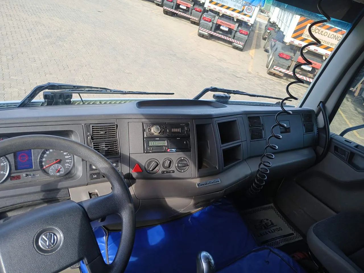 Volkswagen 25.420 Constellation 6x2 2p (Diesel)(E5) 2018/2019 VAMOS SEMINOVOS - Foto 8