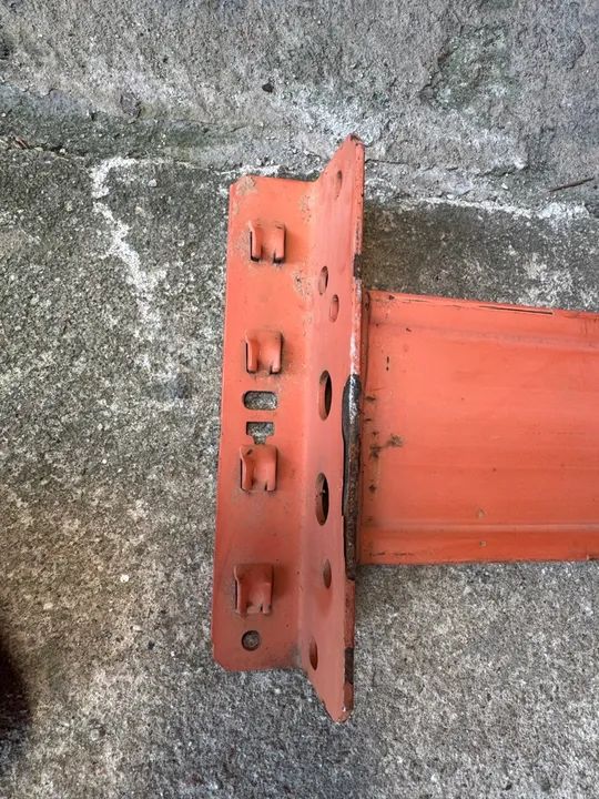 Longarinas para Porta-Pallet - Mecalux Argentina - Foto 2