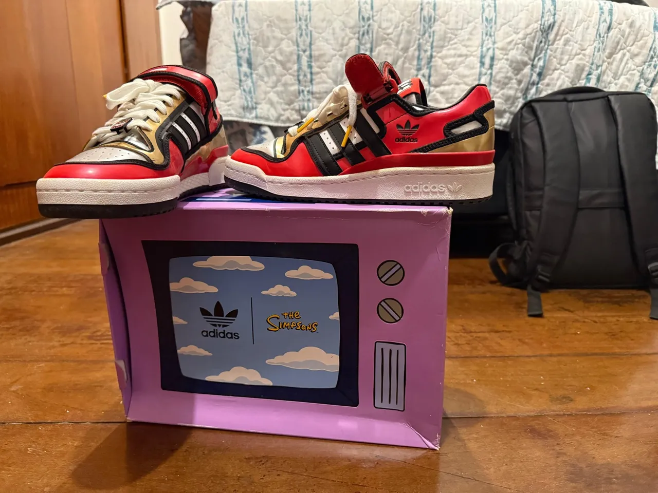 Tênis adidas forum low the simpsons duff