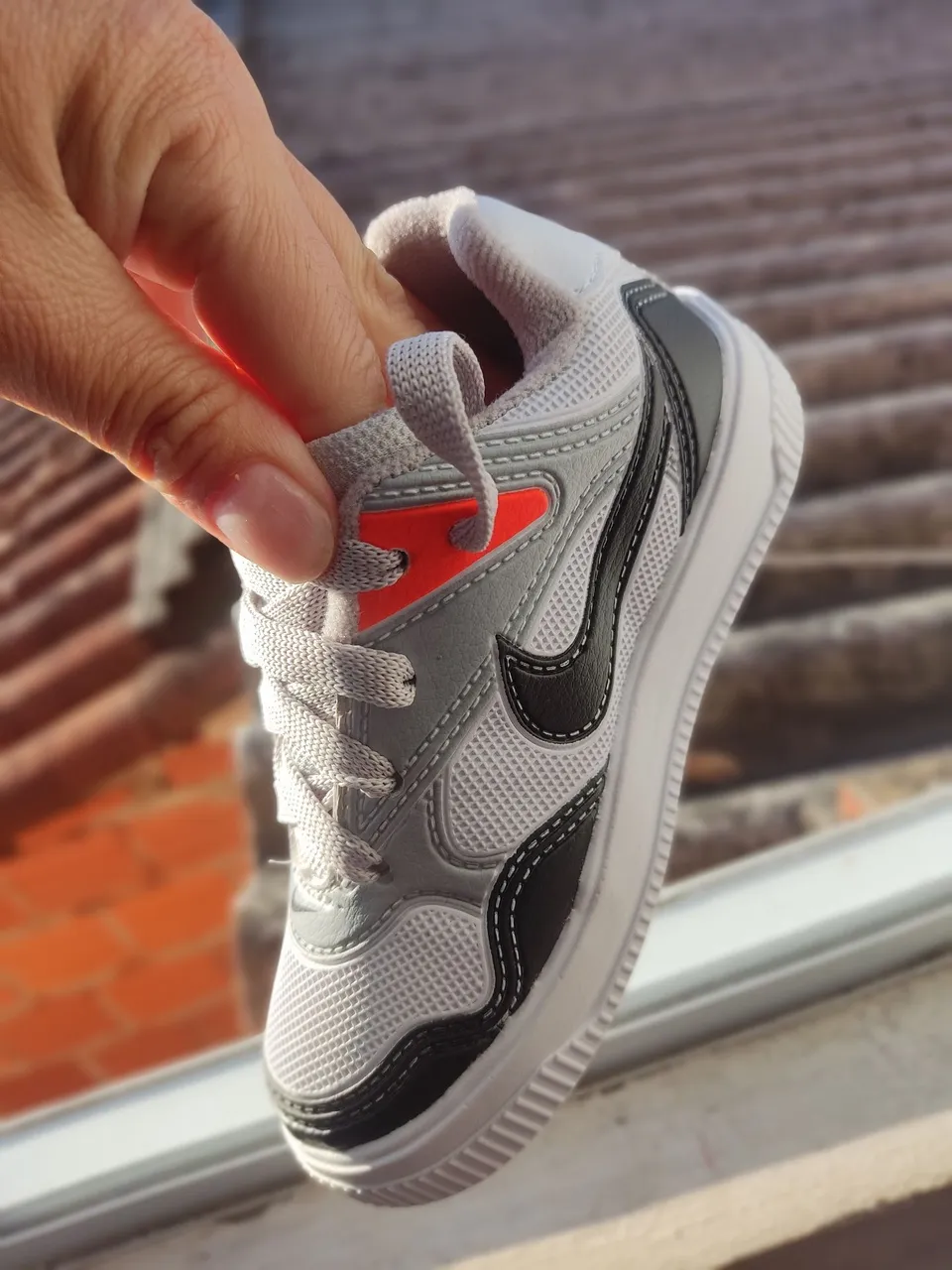 Tênis Infantil Nike - Cinza e Preto