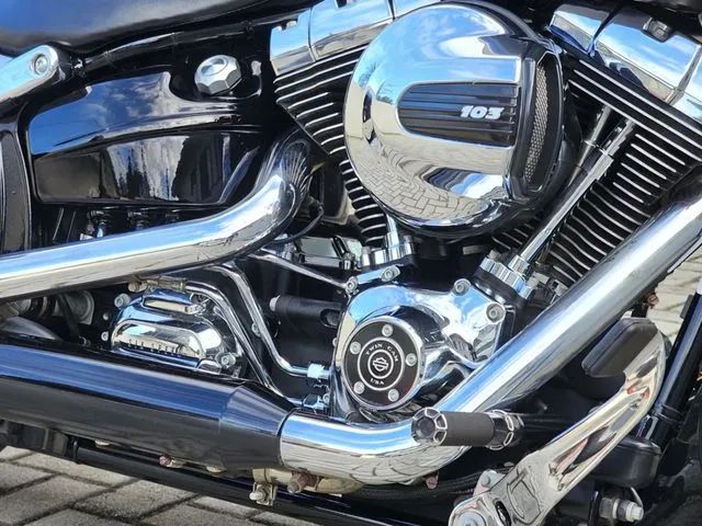 HARLEY-DAVIDSON SOFTAIL BREAKOUT - Foto 2