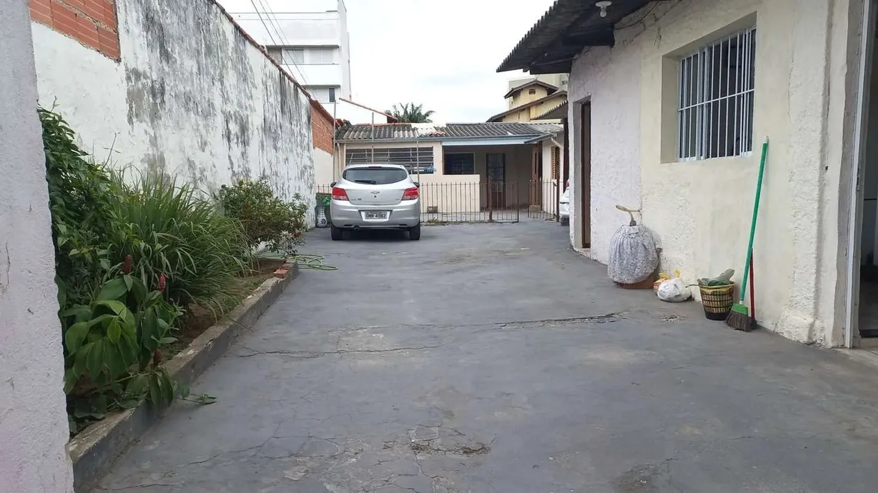 Lote em Avenida José Maria de Albuquerque Freitas - Vila Mogilar - Mogi das Cruzes/SP