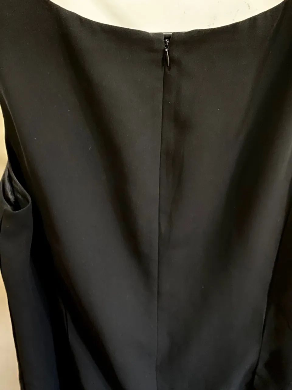 Vestido preto Jones Stodio - Foto 5