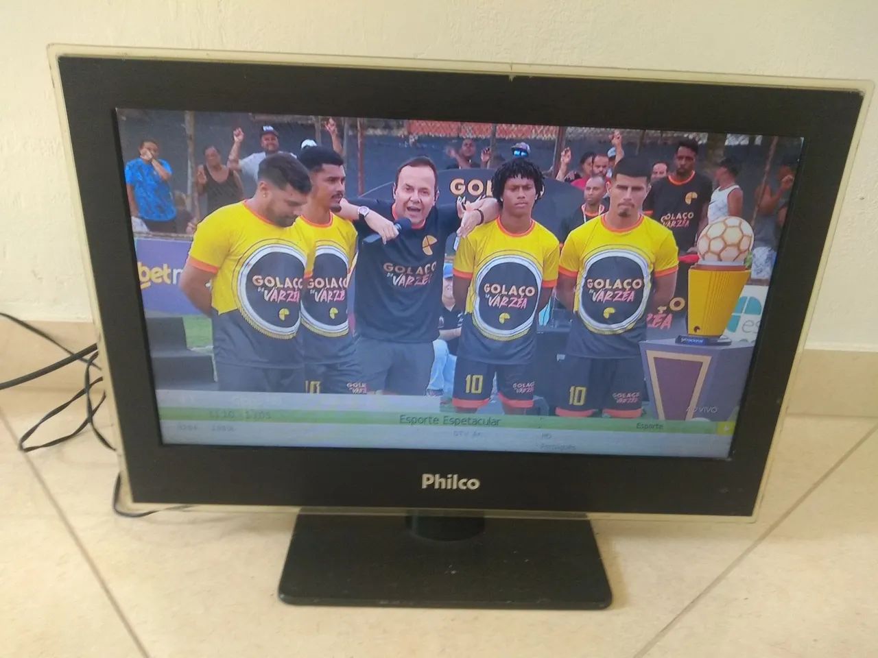 Tv led 16" com conversor  - Foto 3