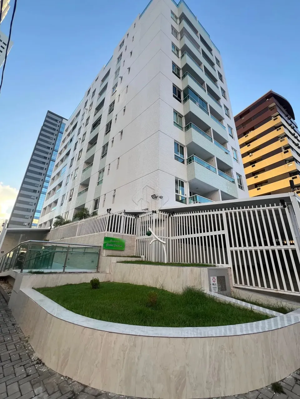 Excelente Apartamento semi mobiliado para Alugar em Manaíra - 2 Quartos Próximo ao Manaíra