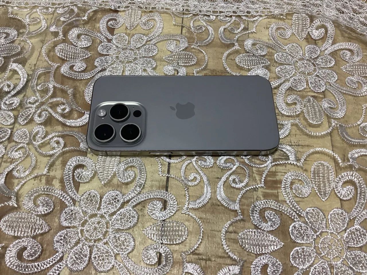 iPhone 15 PRO 256gb com NF