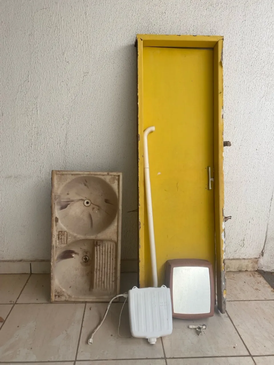 Porta com portal tanque duplo 1m e outros