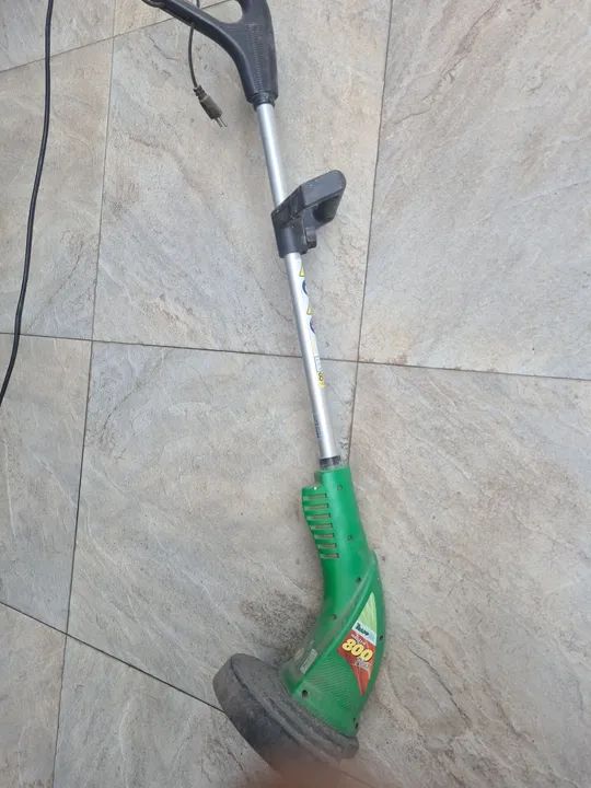 Aparador de grama 800w