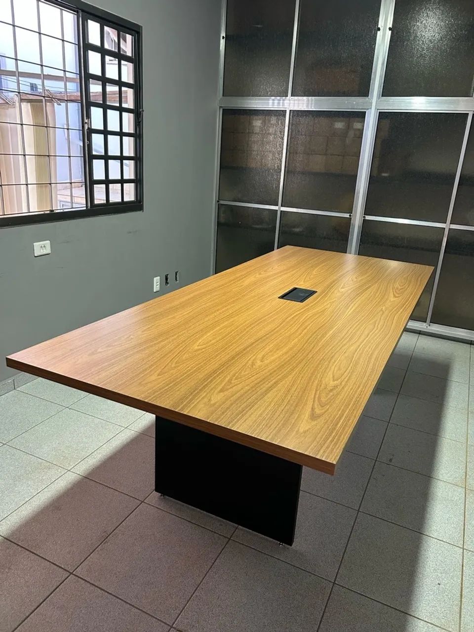 Móveis para escritório mesa de reunião em MDF nova - Foto 3