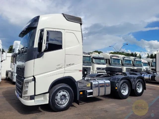 Volvo Fh 540 6x4 Ano 2020/21 I-shift Globetrotter - Foto 4