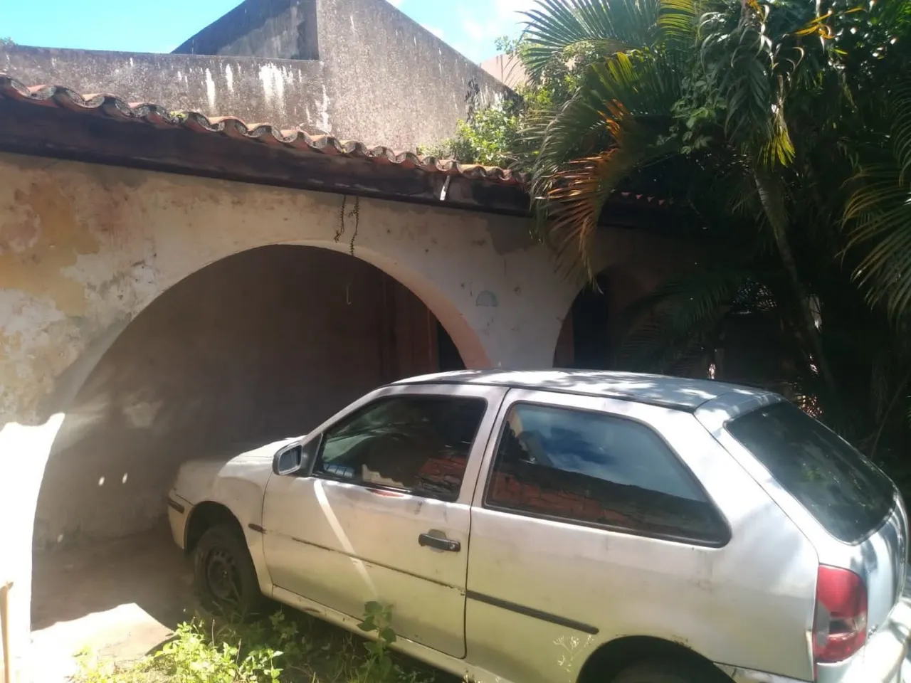 Casa para venda tem 360 metros quadrados com 5 quartos em Cosme de Farias - Salvador - Bah