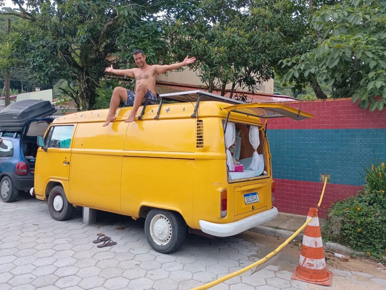 Kombi Furgão Camper - Foto 4