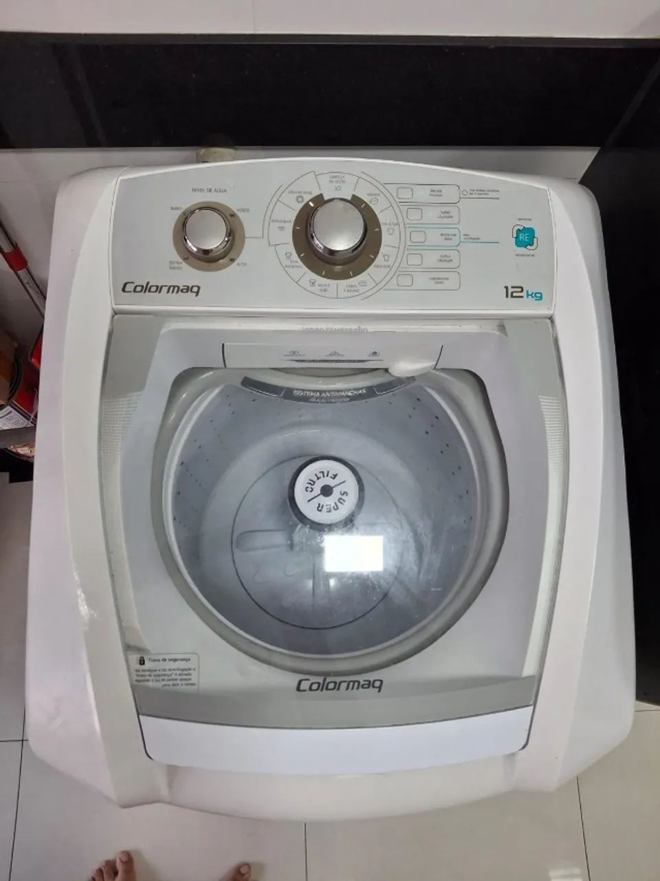 DOAÇÃO- Máquina de lavar com algum defeito (estamos doando para quem saiba concertar) - Foto 2