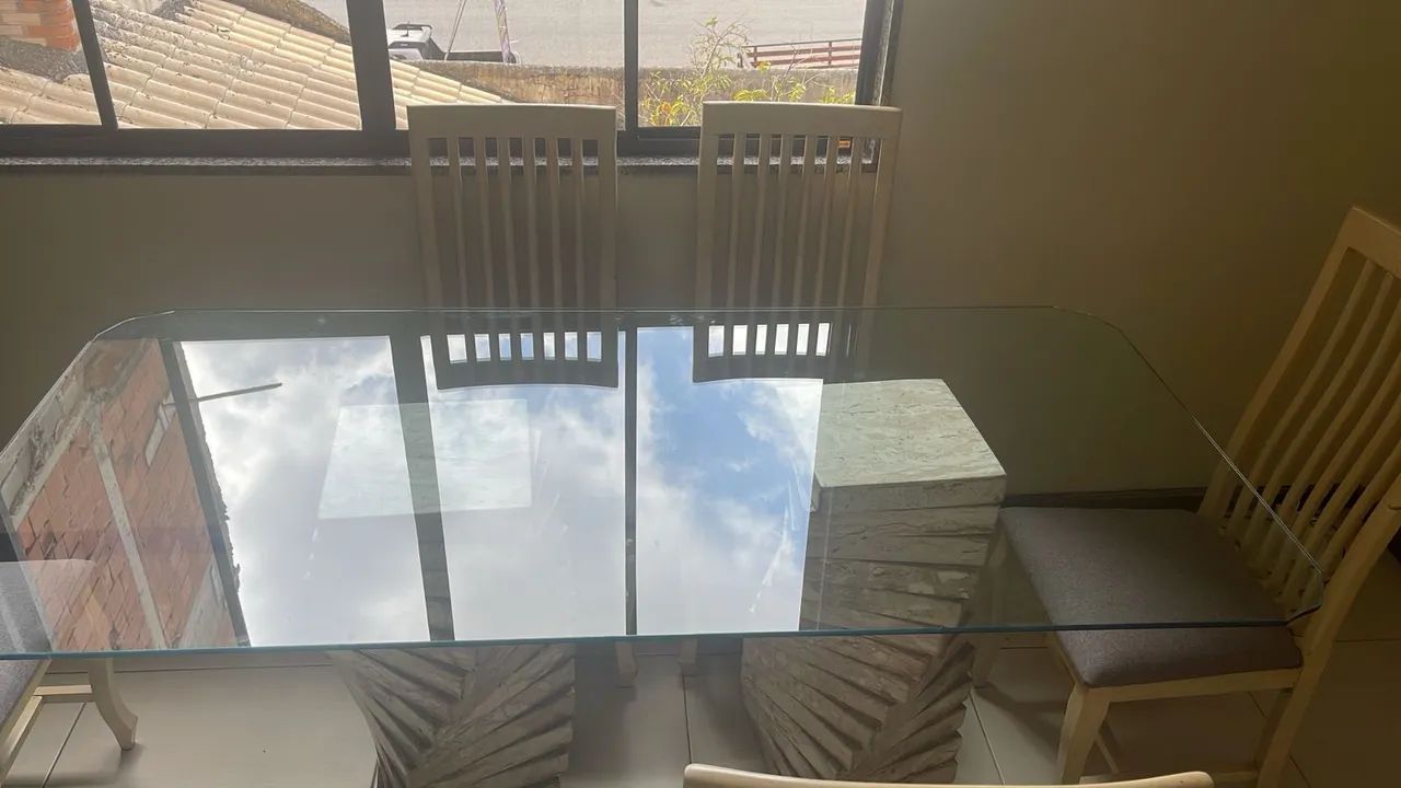Mesa de vidro64352820180226122