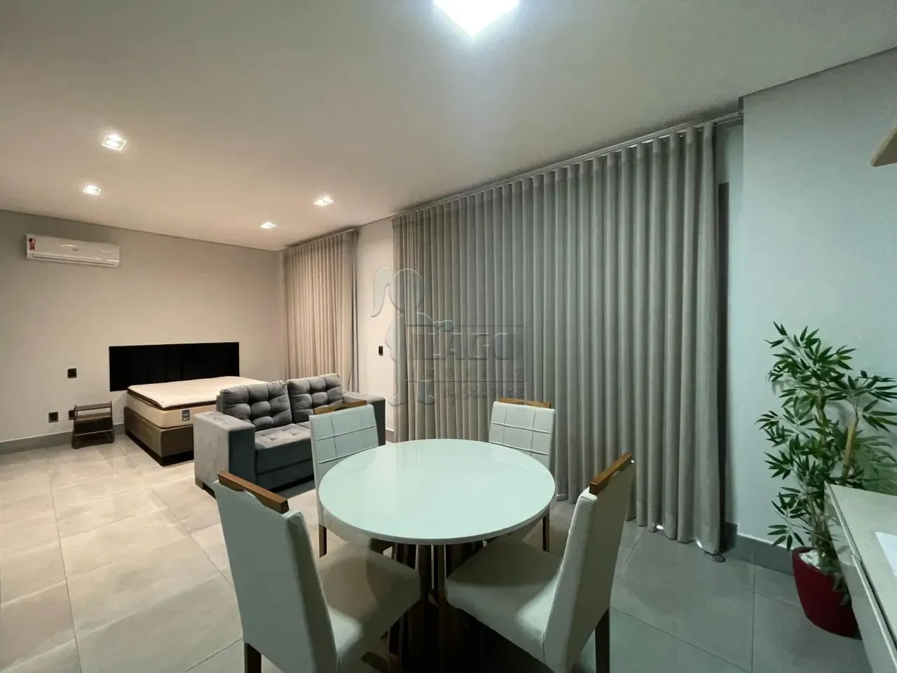Studio de 56m² com 01 suíte para locação - Jardim Botânico