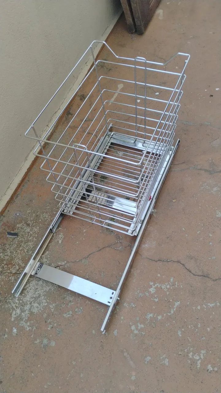 Tulha deslizante em aço inox - Foto 2