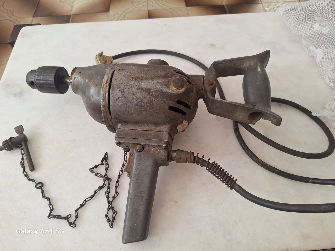 Furadeira e Parafusadeira Antiga - Foto 2