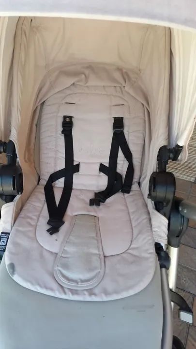 Carrinho de bebê Maxi-Cosi Modular Adorra Semi Novo  - Foto 2