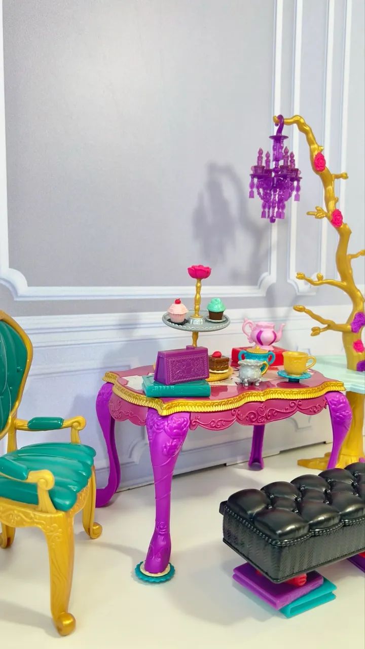 Ever After High Madeline Hatter Hat-tastic Party Playset - Foto 5