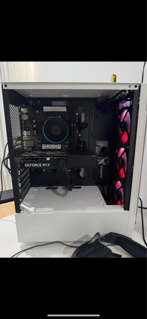 PC GAMER I5 14400F + RTX 3060 8GB